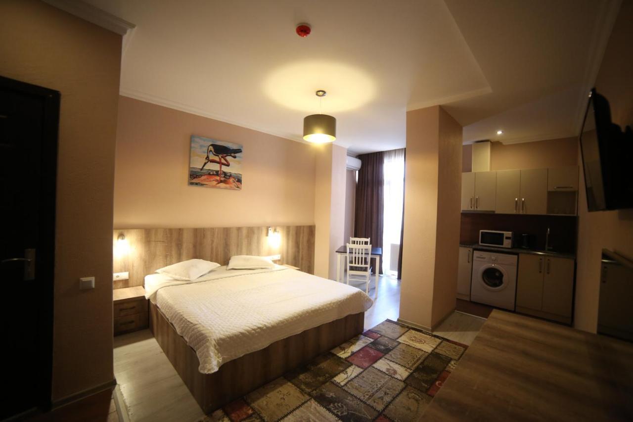 Hotel Soft Batumi Exterior foto