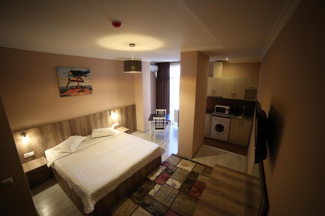 Hotel Soft Batumi Exterior foto